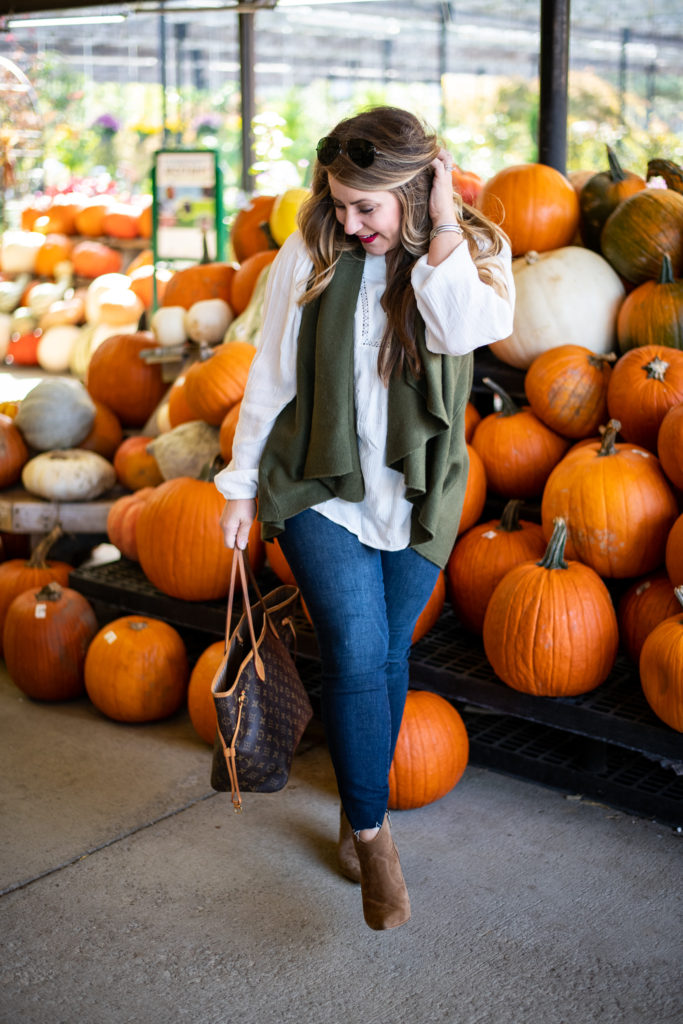 12 Budget-Friendly Fall Outfits Must-Haves This Year. - The Wise Half